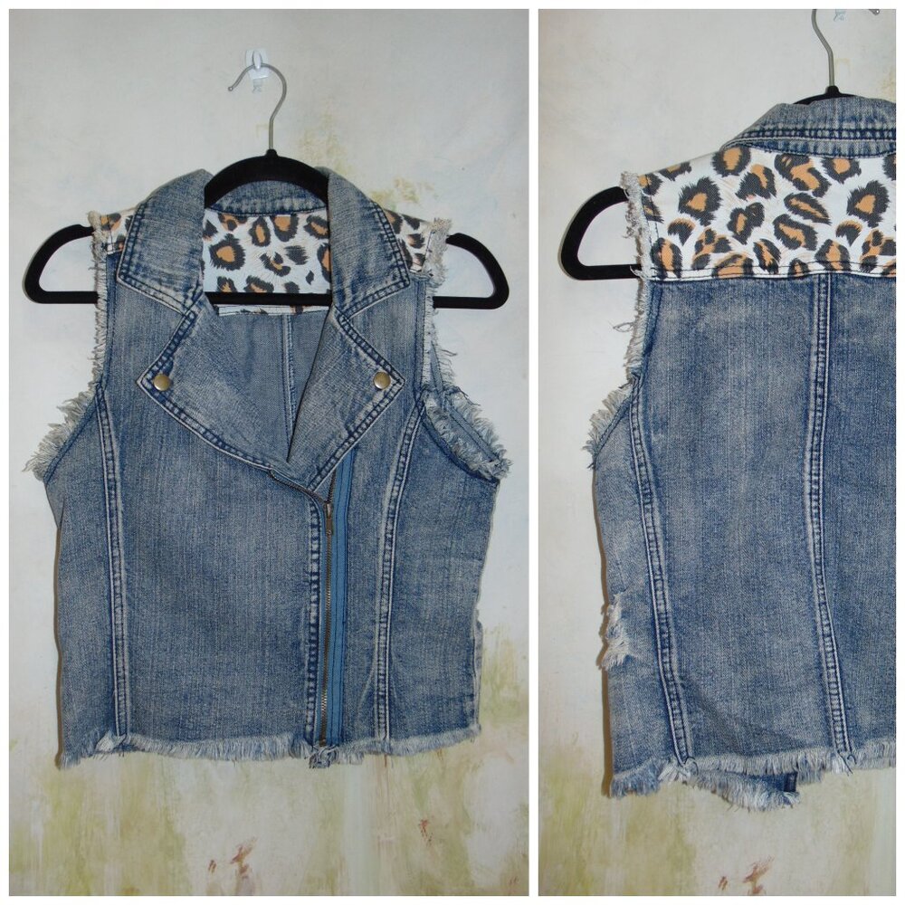Blue Denim Trucker Cropped Jean Jacket Womens Cheetah Print Accent Full Zipper F